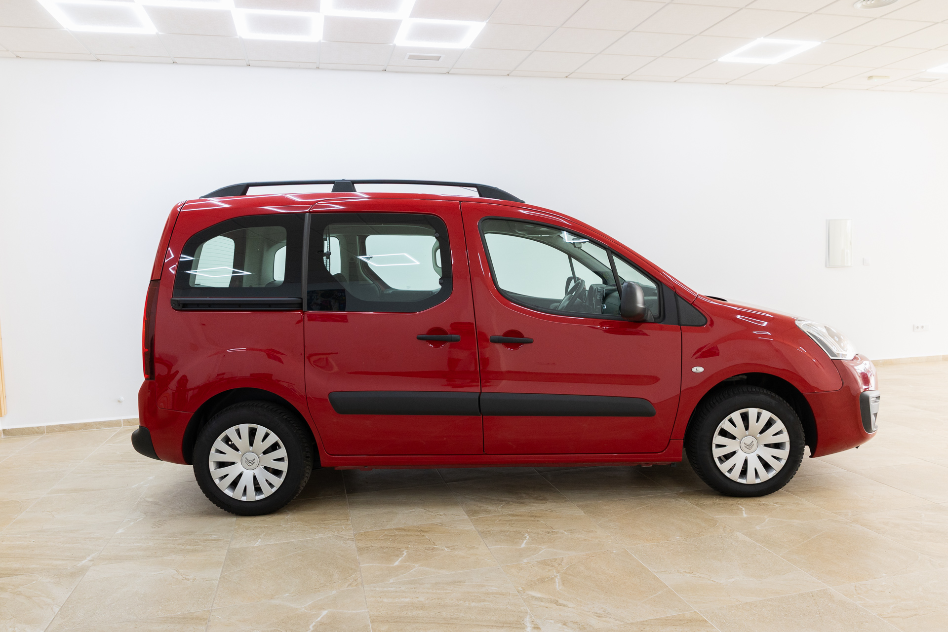 
								Citroen Berlingo 2016 full									