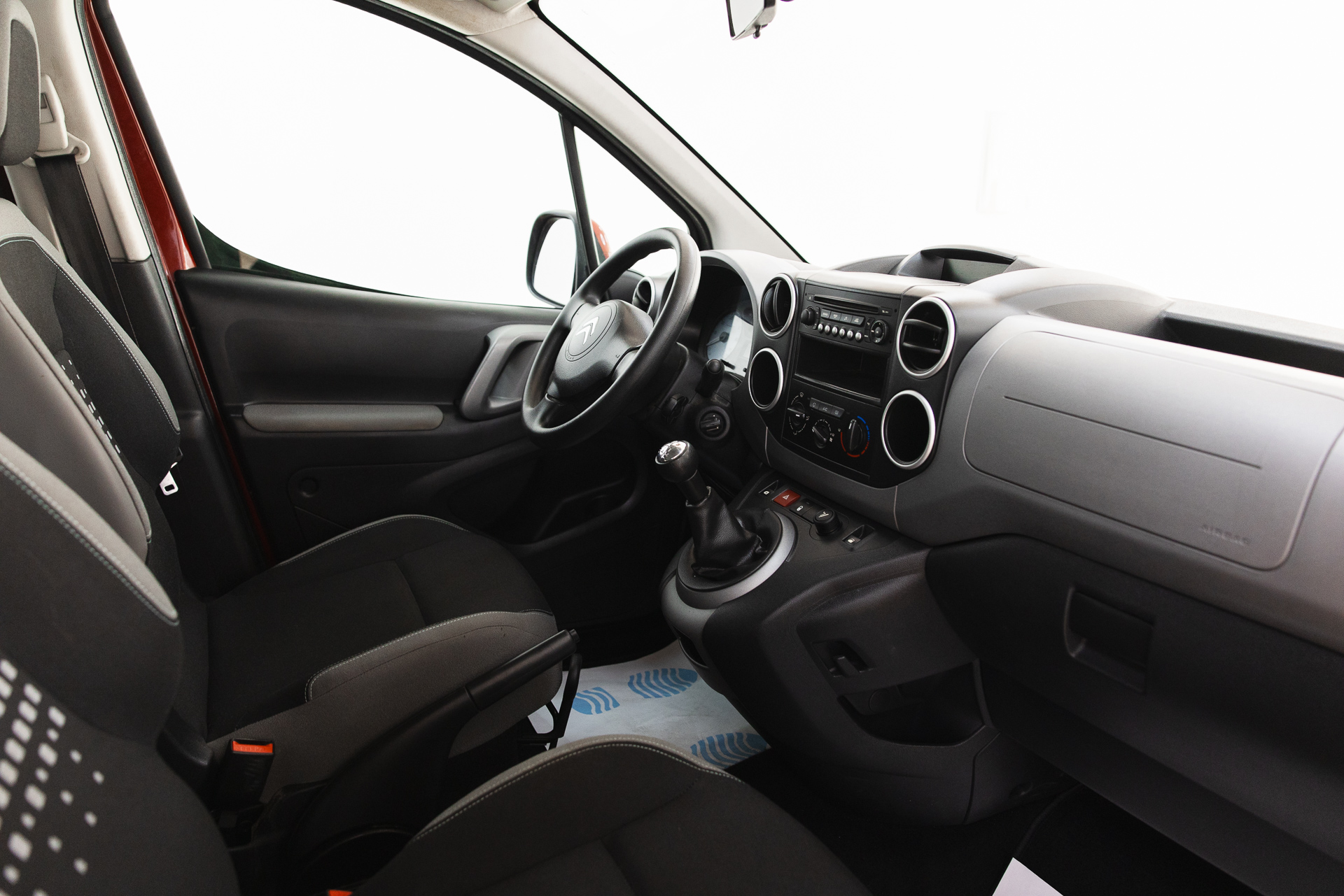 
								Citroen Berlingo 2016 full									