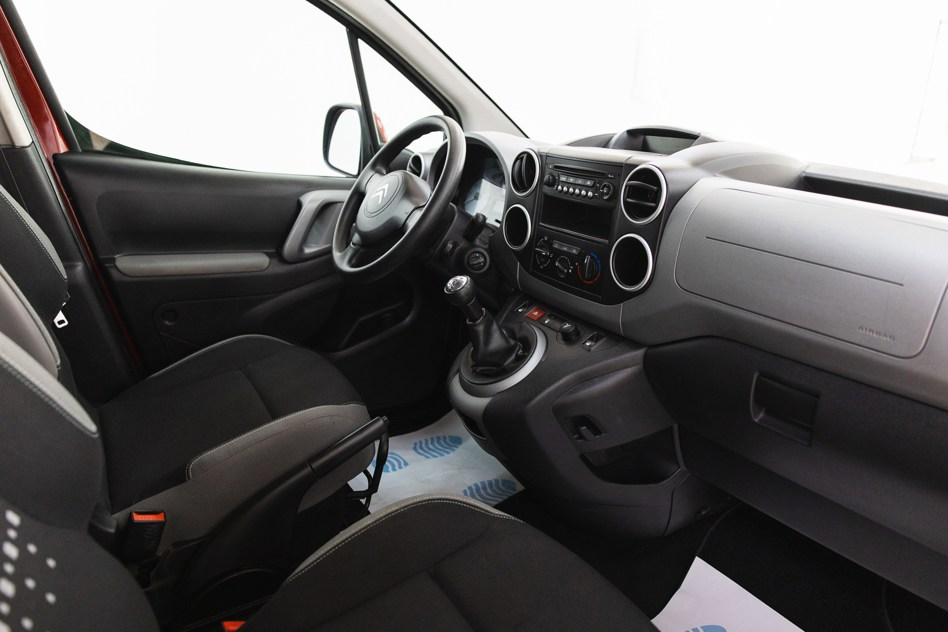 
								Citroen Berlingo 2016 full									