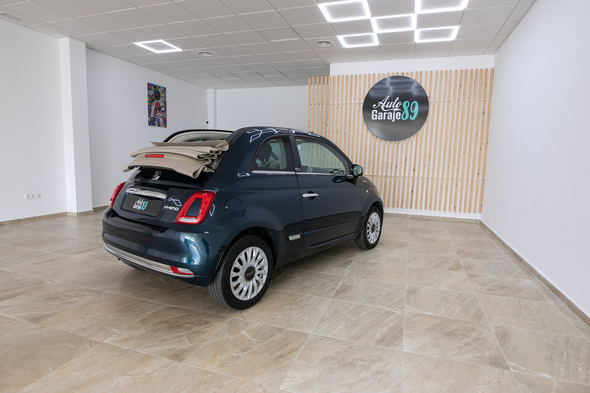 
								Fiat 500C 2022 full									