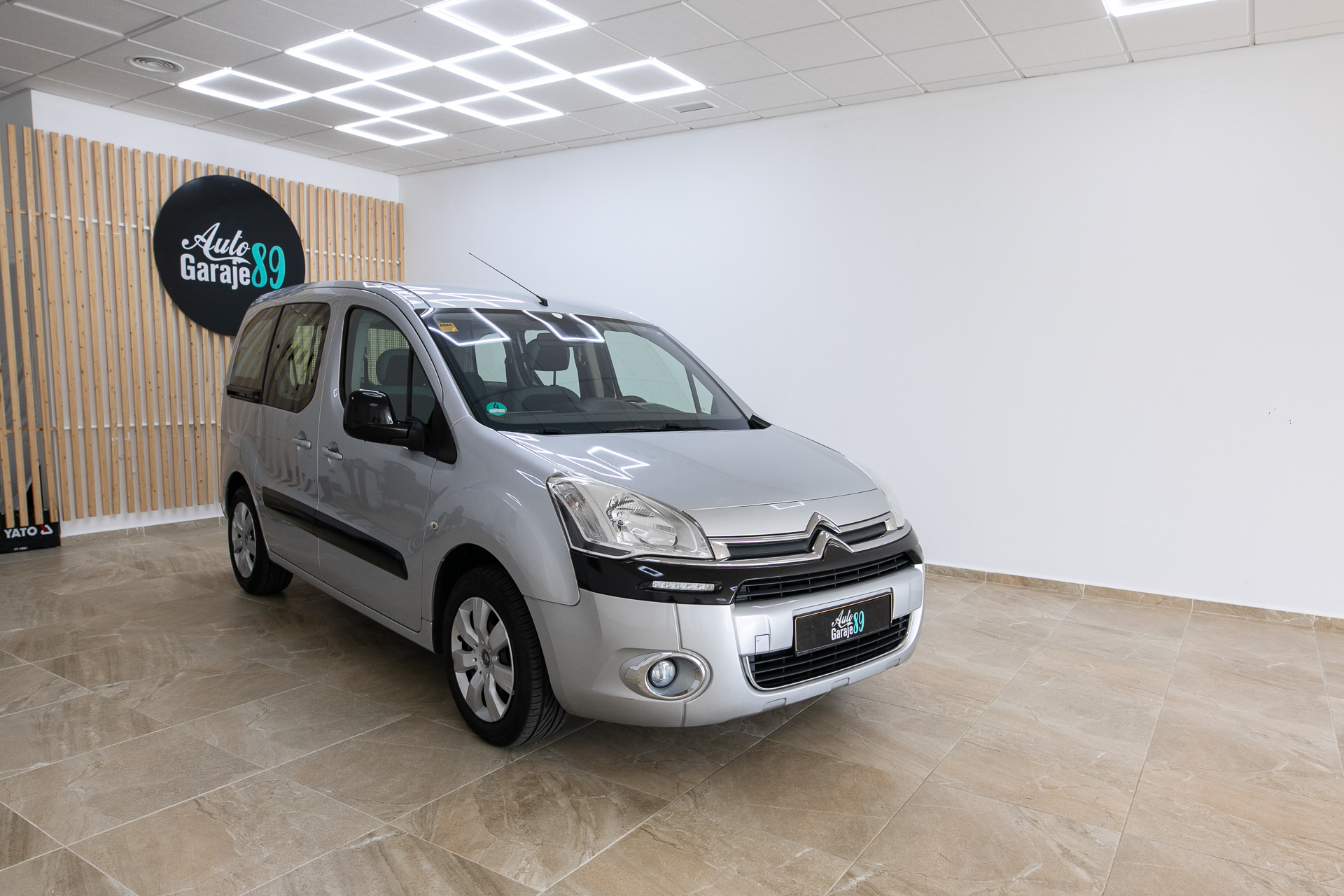 
								Citroen Berlingo 2013 full									