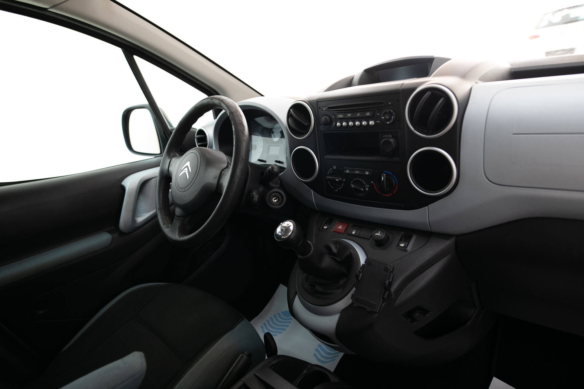 
								Citroen Berlingo 2013 full									