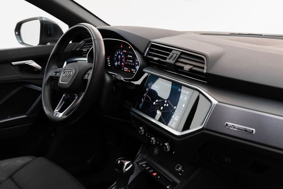 
								Audi Q3 Sportback S line 2021 | Almería full									