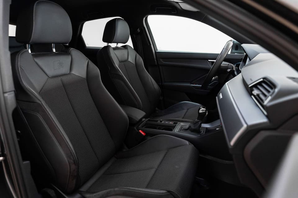 
								Audi Q3 Sportback S line 2021 | Almería full									