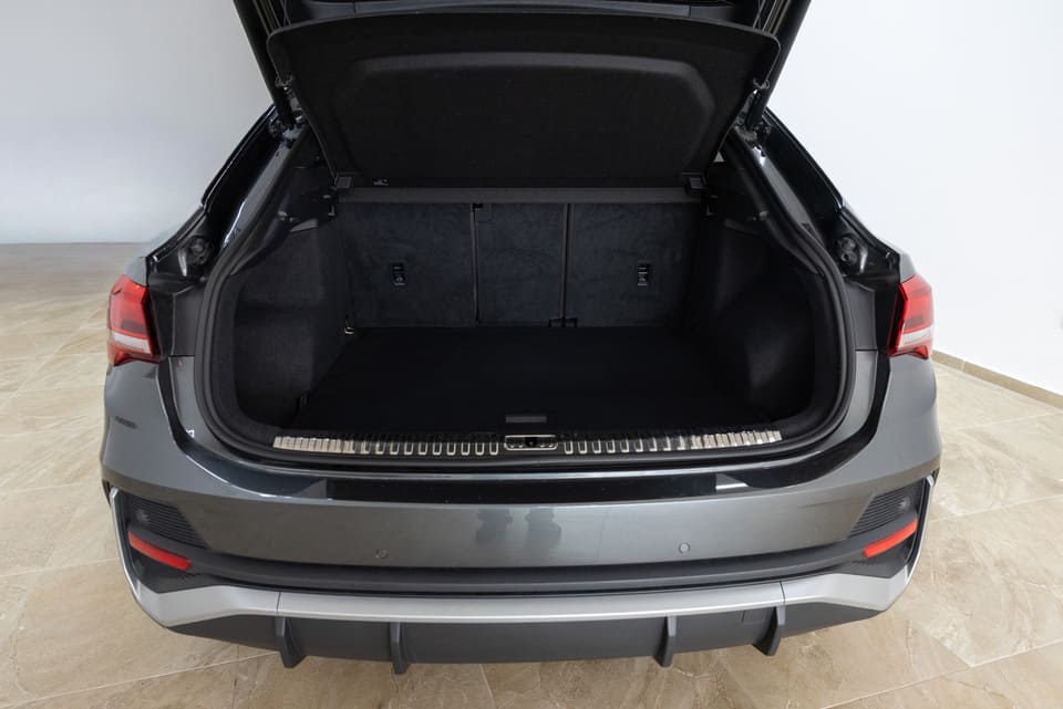 
								Audi Q3 Sportback S line 2021 | Almería full									