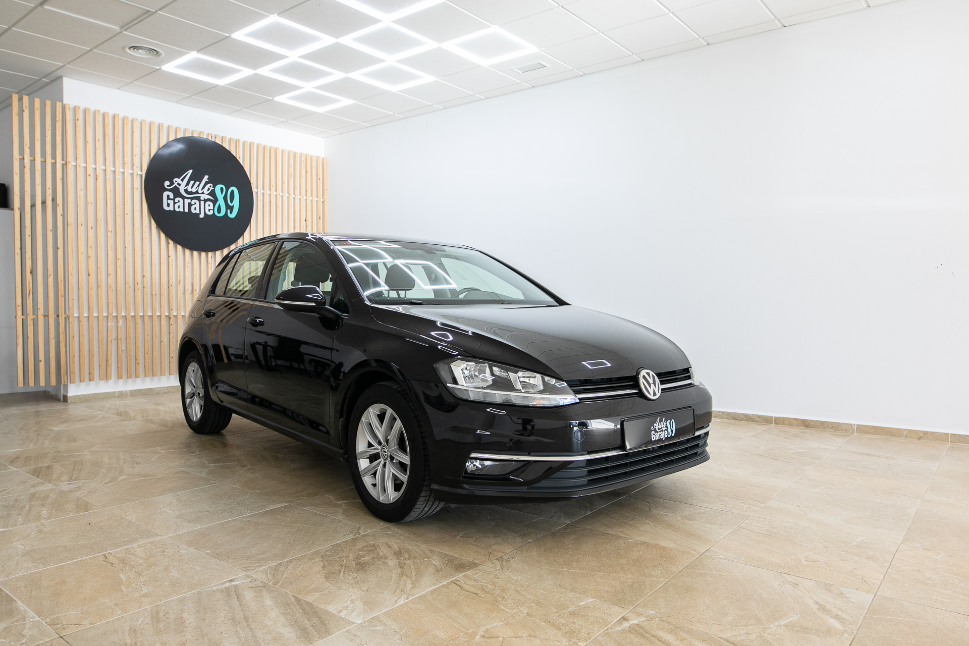 
								Volkswagen golf 2017 full									