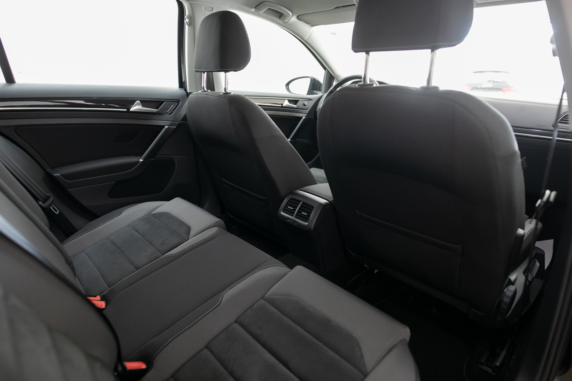 
								Volkswagen golf 2017 full									