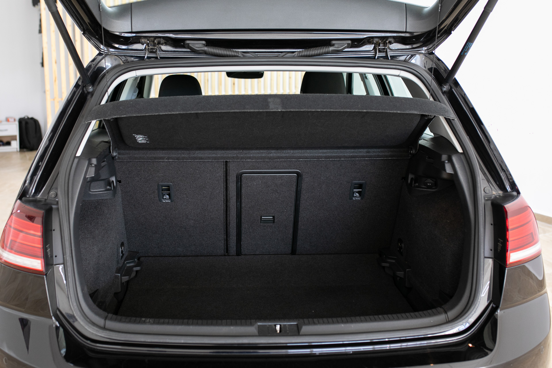 
								Volkswagen golf 2017 full									