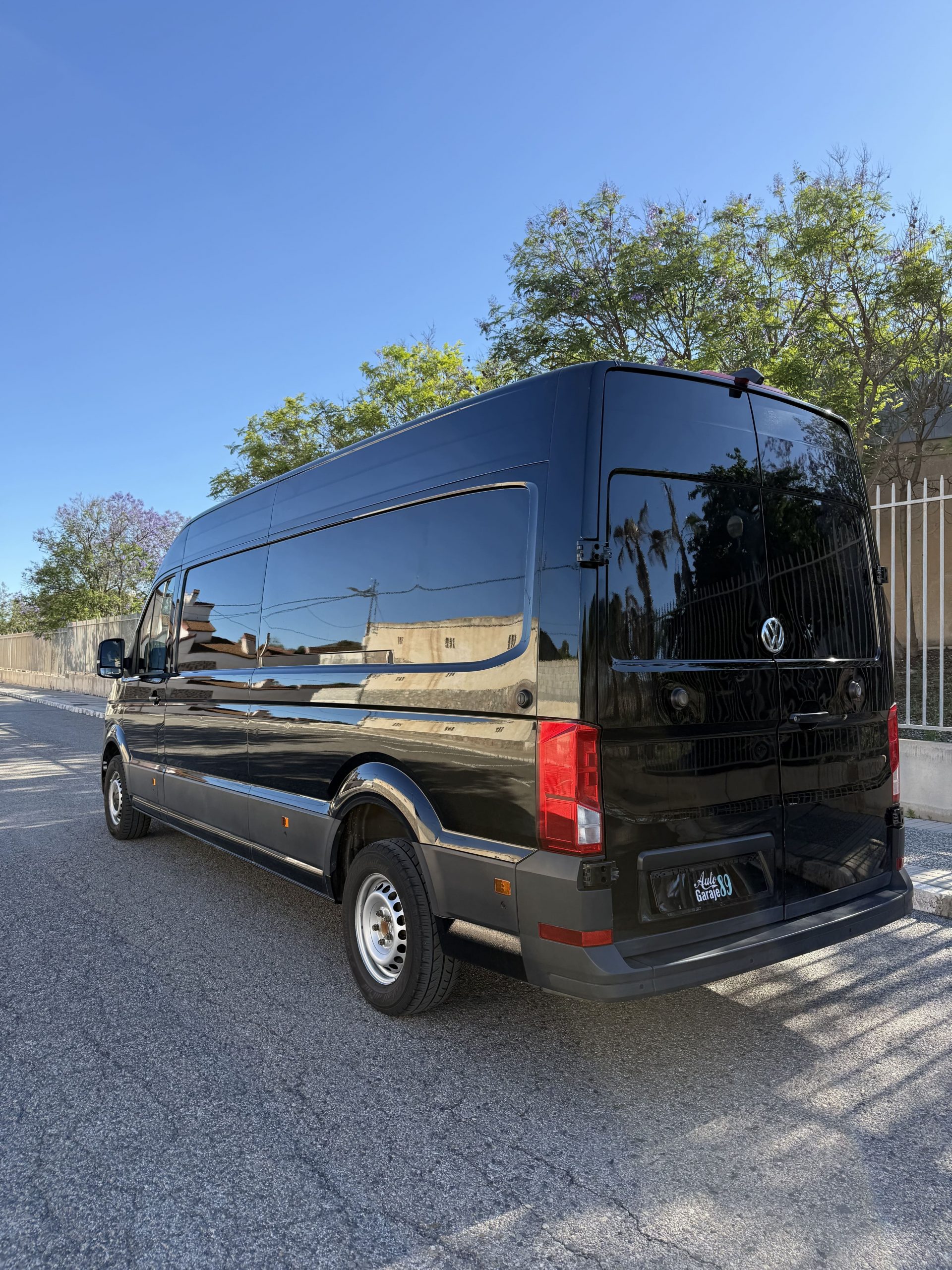 
								Volkswagen Crafter 2.0 TDI Kasten 35 Larga Techo Alto FWD full									
