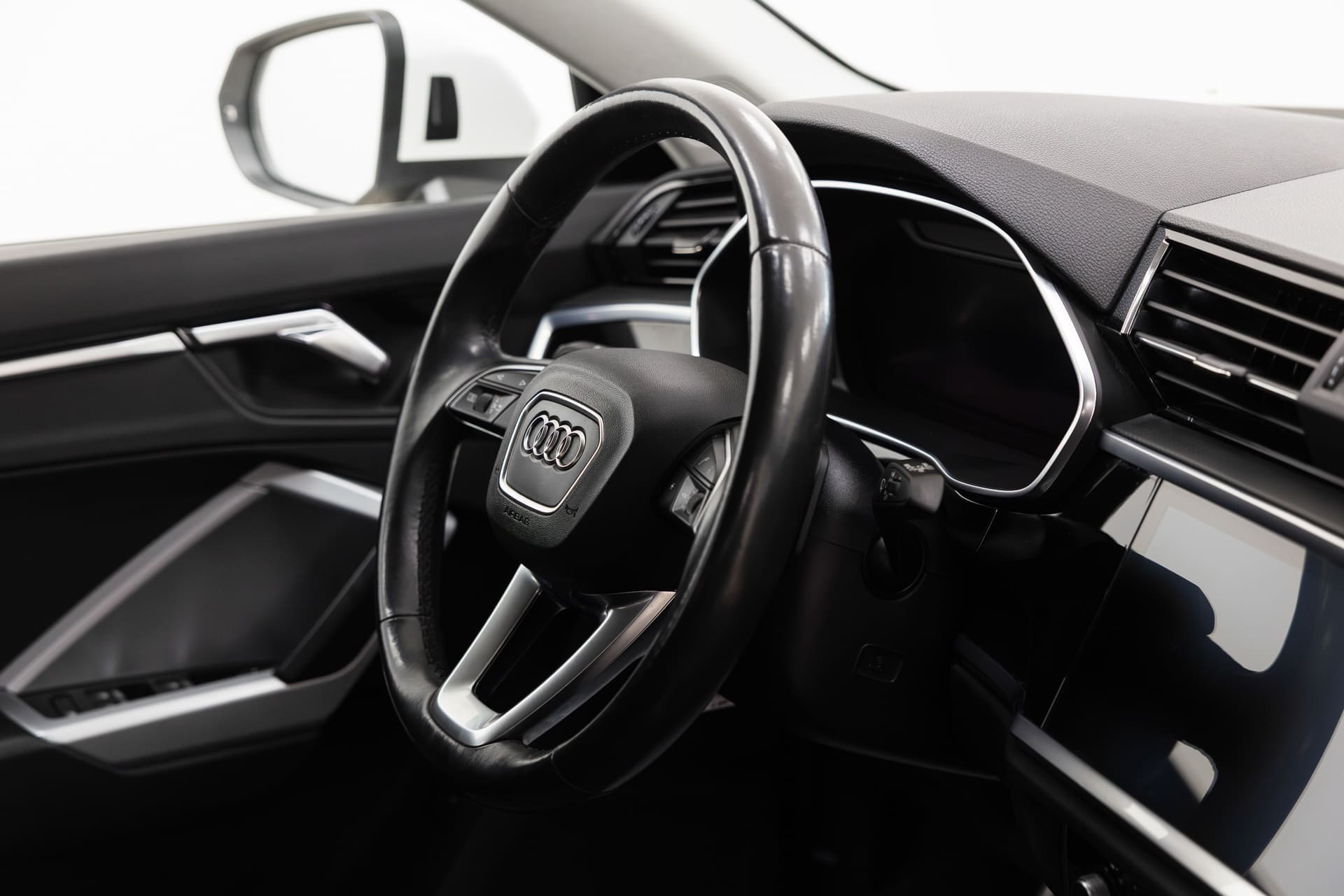 
								AUDI – Q3 S line 35 TDI 110kW 150CV S tronic full									