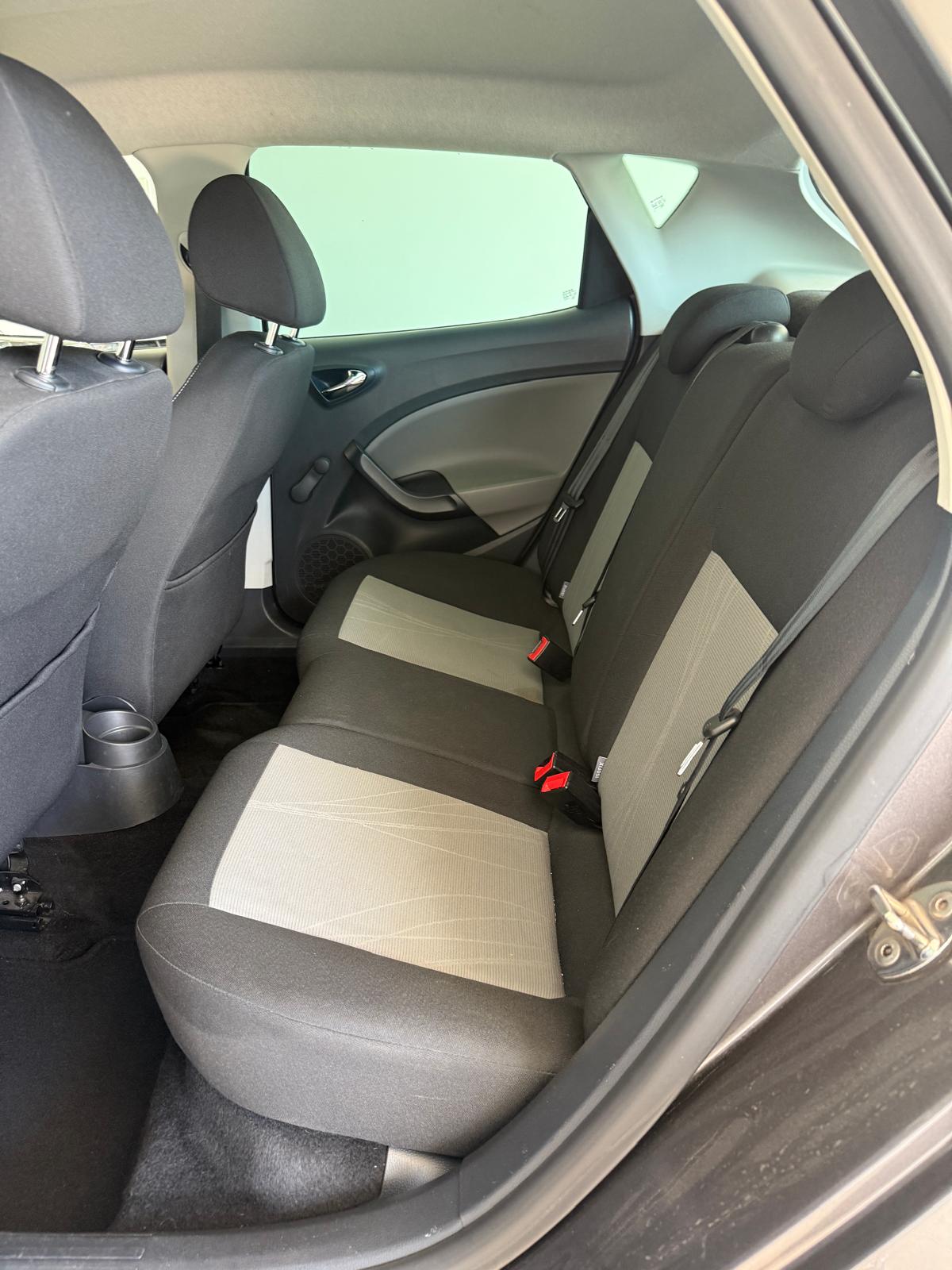
								Seat Ibiza full									