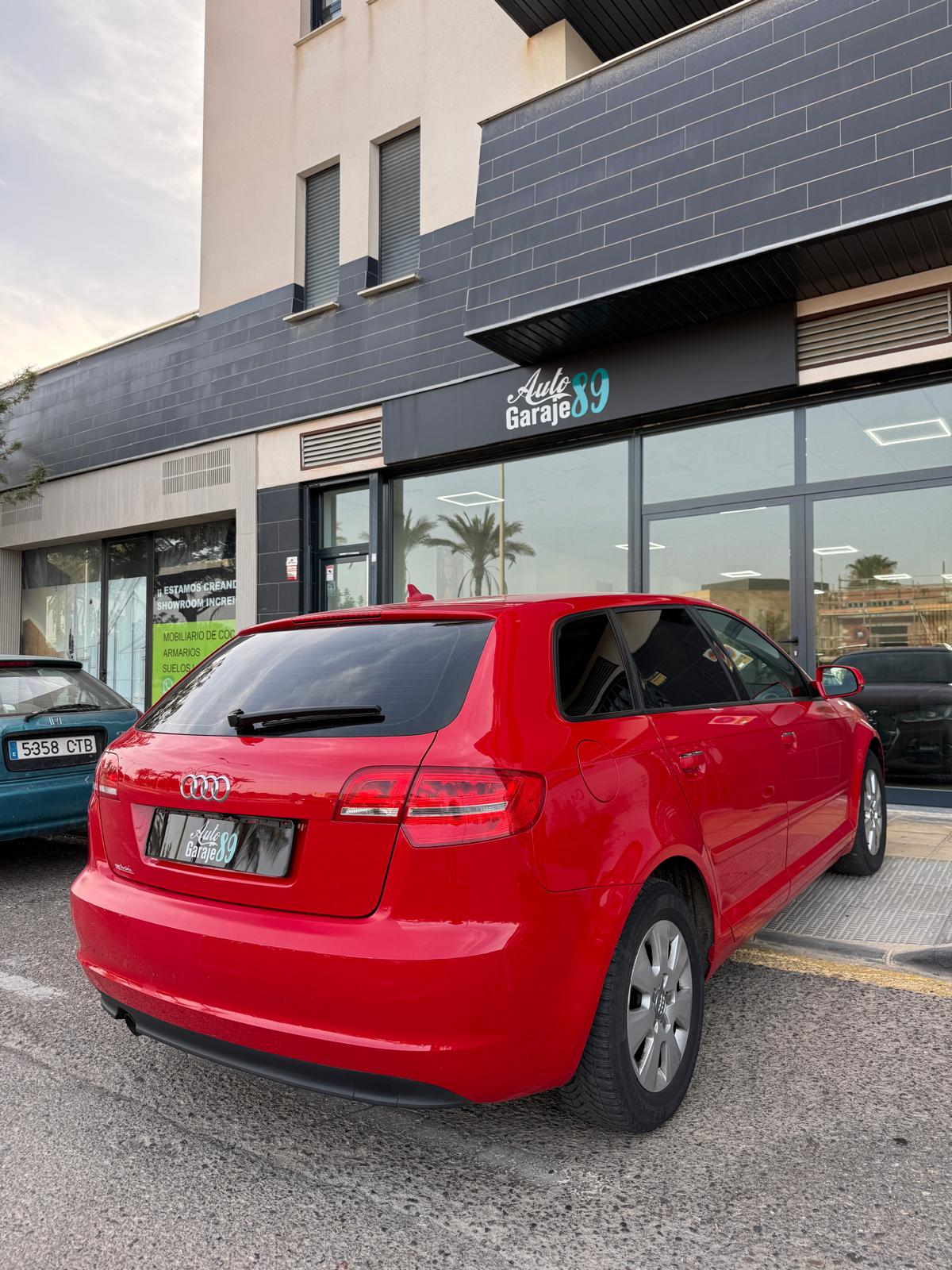 
								Audi A3 full									