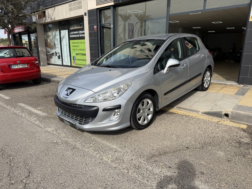 Peugeot 308